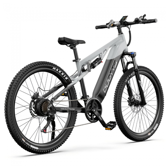 Duotts E29 с хидравлични спирачки Shimano MT200