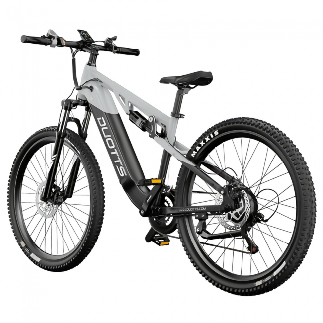 Duotts E29 с хидравлични спирачки Shimano MT200